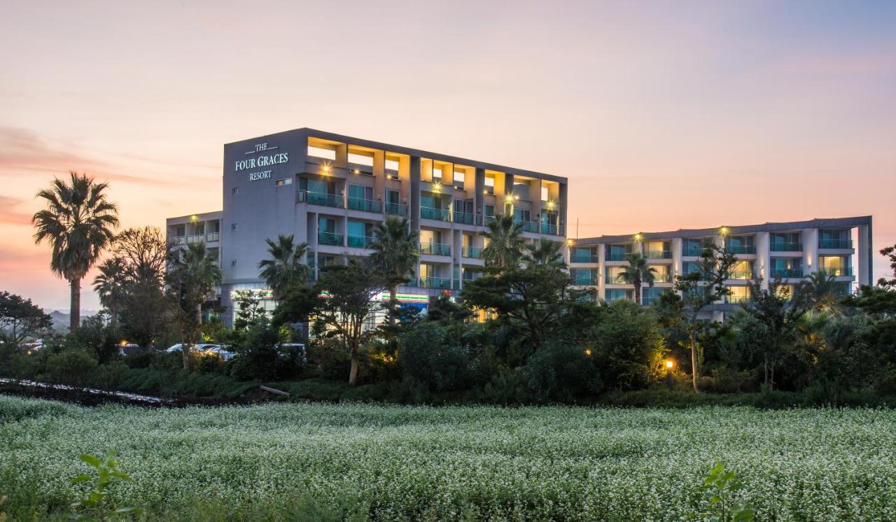 The Four Grace Resort Seogwipo Esterno foto
