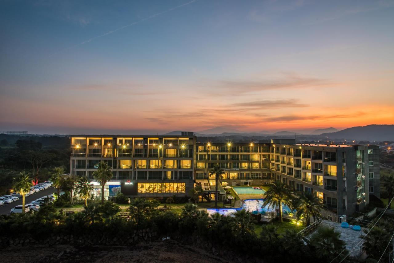 The Four Grace Resort Seogwipo Esterno foto